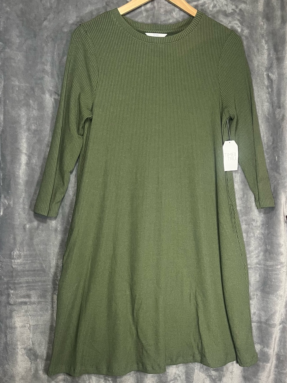 Time and Tru Olive Ribbed Swing Midi Dress